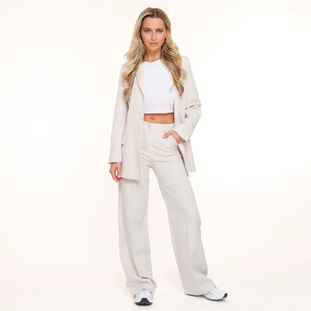 Olivia & Kate Blazers-Beige Basic-Blazer