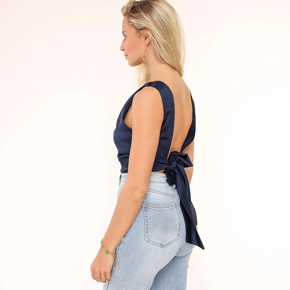 Olivia & Kate Tops-Donkerblauwe Satijnen Open Rug-Top